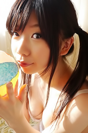Natsu Aoi