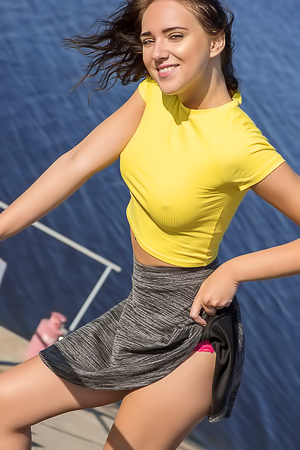 Oxana Chic Showing Her Shaved Pussy And Peachy Ass