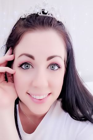 Kayla Kiss Bedroom Selfies