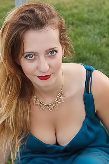 Sera Rossini New Age Italy Zishy