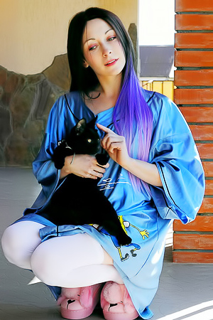 Emo girl shows everything