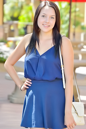 Leanna Lass wears dress without bra and panties