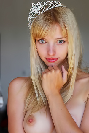 Kiera B Is One Sexy Prom Queen