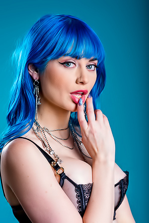 Jewelz Blu The German Starlet With Hot Tits