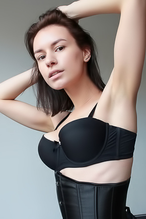 Sexy Taryn
