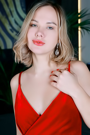 Bridget Wong Kicking Off Her High Heels And Naked Beauty Reclines Gracefully