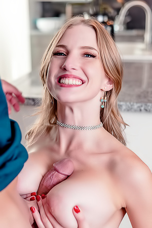 Busty Octavia Red Enjoying Her Day Off