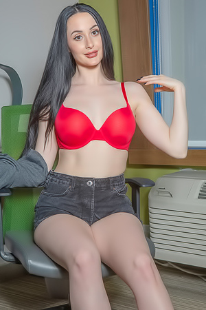 Violet Voss At The Desk Cosmid