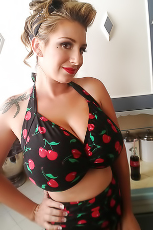 Big Tit Blonde September Carrino