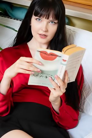 Amelia Riven Masturbating