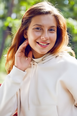 Belka Her Gorgeous Big Breasts Jiggling In The Sunshine