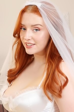 Jen Loveheart Sexy Bride Only Tease