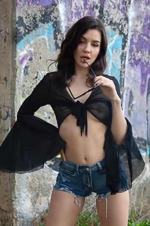 Blanche Stripping Off Tight Jeans Shorts