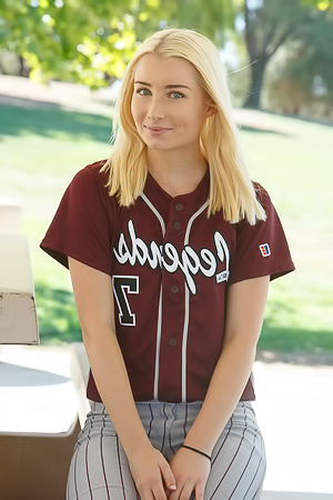 Morgan Attwood Is A Team Player Zishy