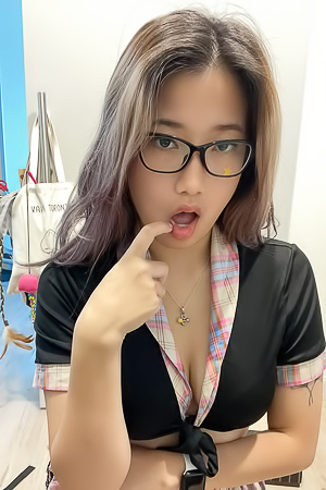 Only Mei Tartan Skirt Onlyfans