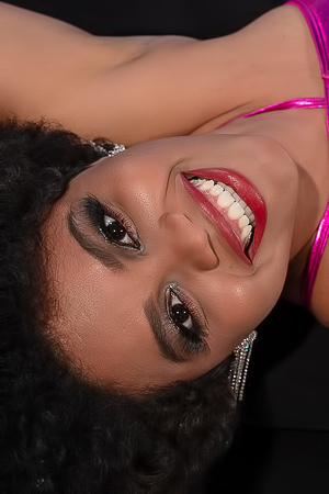 Selva Lapiedra Moans As He Spooned Her Wet Desire In Mouth